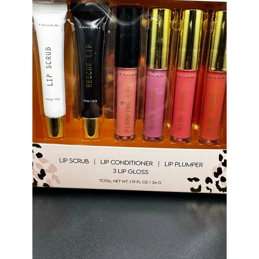 NWT TAHARI 6 PC LIP CARE SET- Lip Scrub, Lip Conditioner, & Lip Plumpers